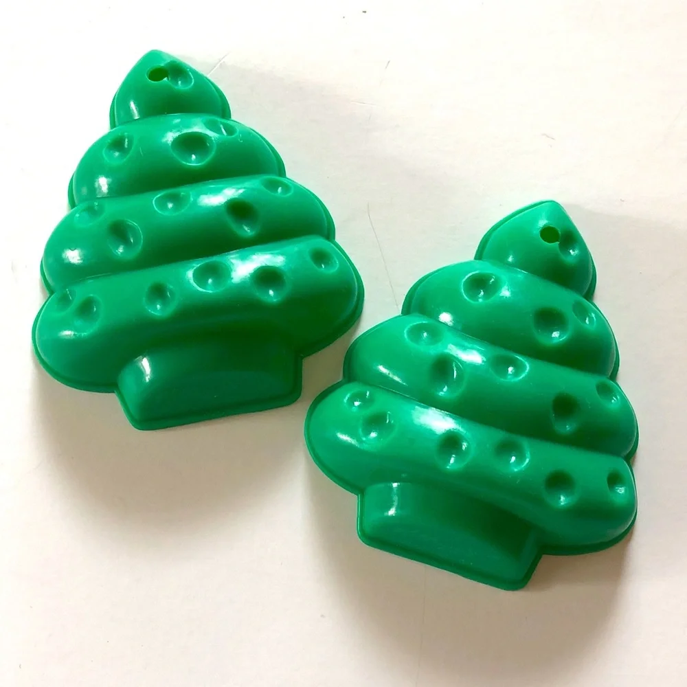 Vintage Kellogg's Rice Krispie 3D Treat Mold - Christmas Tree Green set of 2